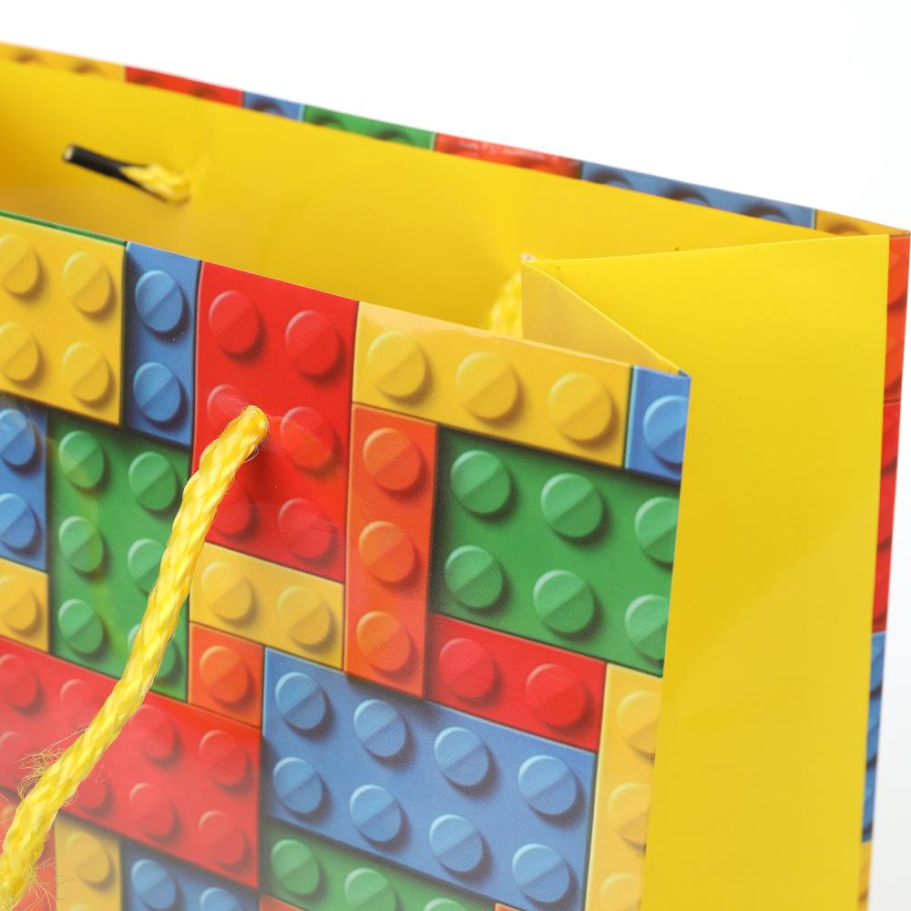 Пакет подарочный глянцевый м,конструктор,140 гр/м2 ЧУДО ПРАЗДНИК в кор.12*12шт