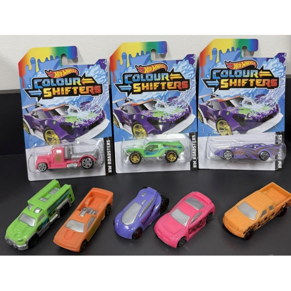 Машина металл hot wheels меняет цвет 7 см, в ассортименте, блистер Технопарк