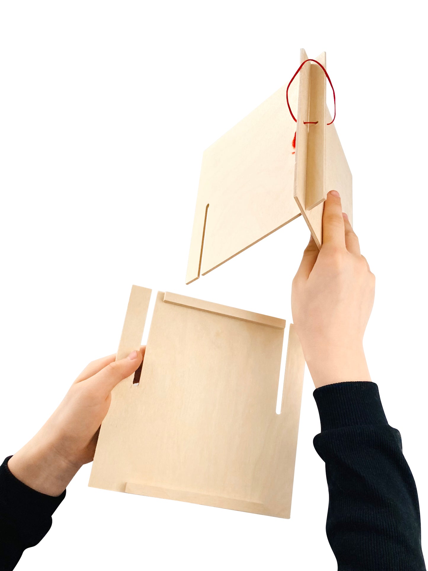 Кормушка для птиц деревянная (весенний рисунок)