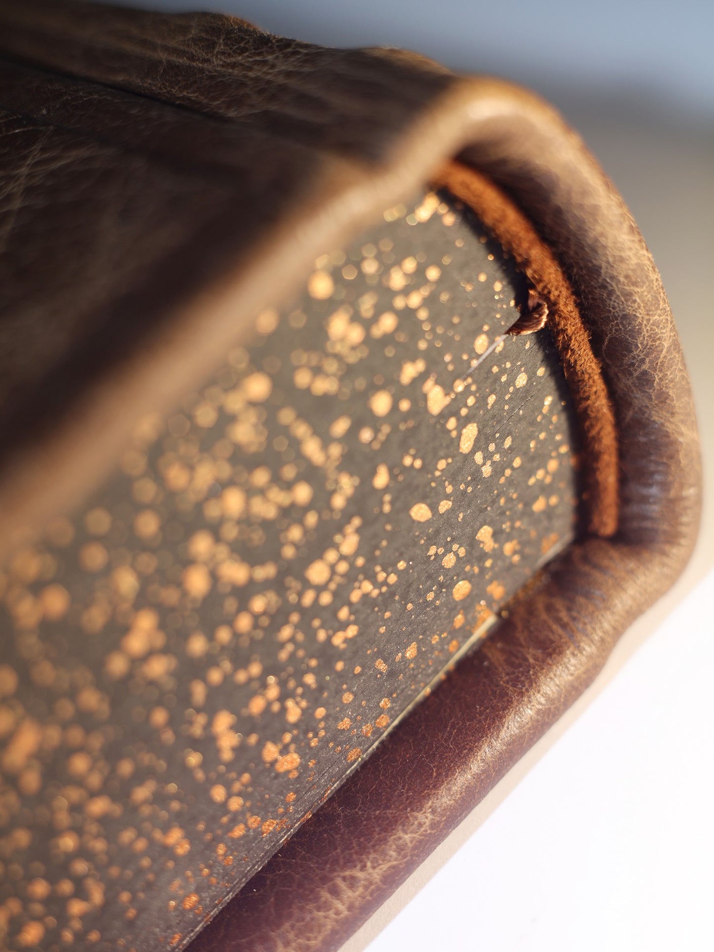 Святое Евангелие (карм.форм., золот.тиснен.) 4-е изд