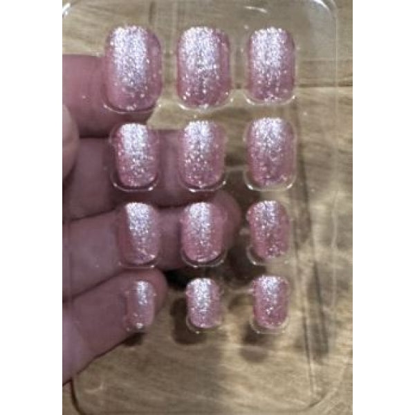 Накладные ногти Molang в коробке МИЛАЯ ЛЕДИ в кор.60*12шт