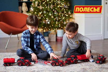 Полесье. Трактор "Belarus" с плугом арт.91338