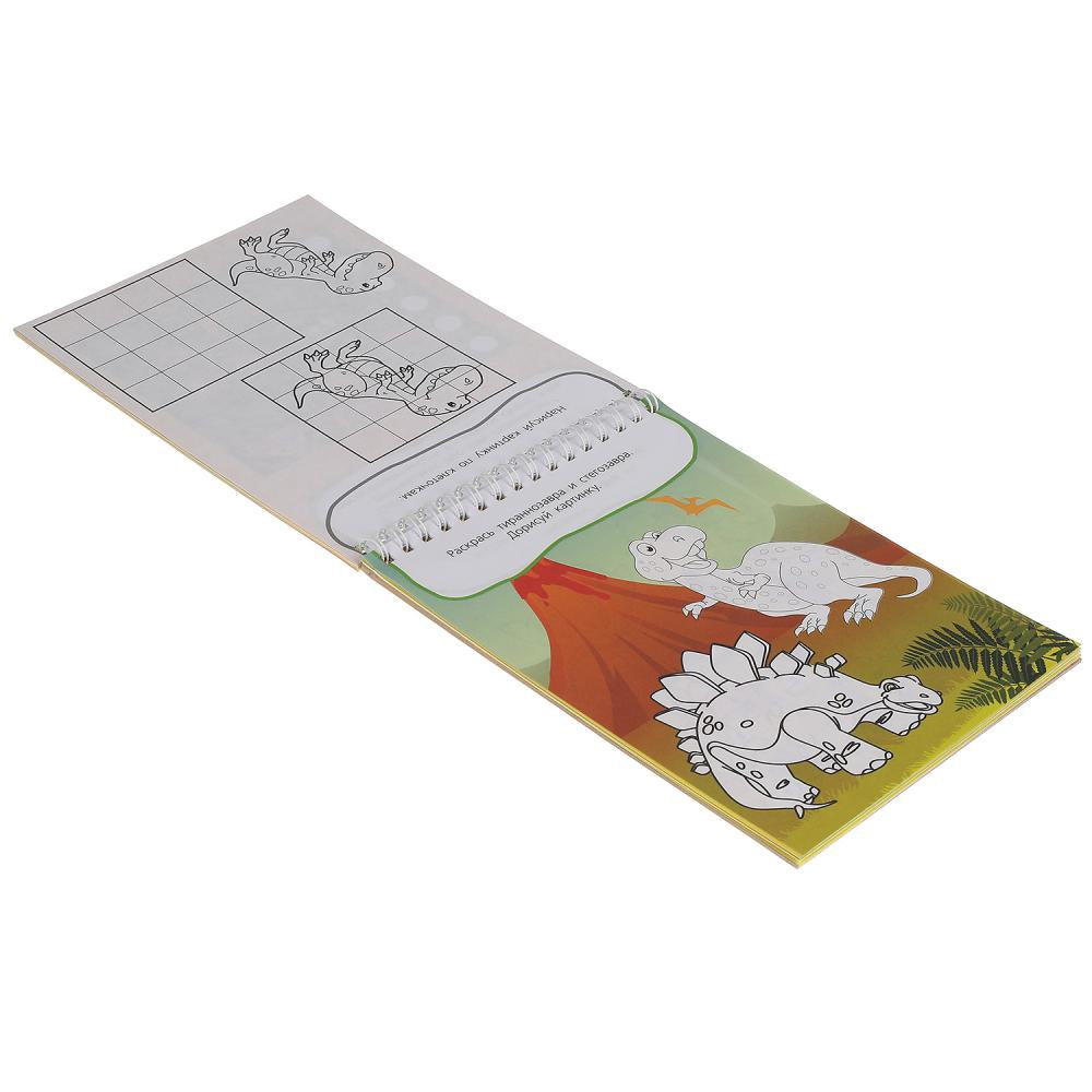 Динозаврия. Развивающий блокнот. 45 игр в дорогу. 140х190мм. 48 стр., 4+1. Умка в кор.50шт