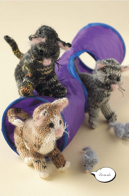 Забавные кошки и котята.: Вяжем спицами С. Стратфорд. - (Формула рукоделия).