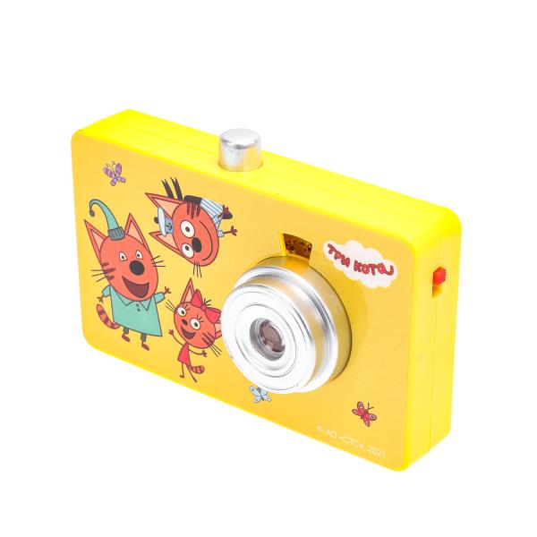 Проектор-фотоаппарат, 8 кадров Три Кота , на блисте Умка в кор.180шт