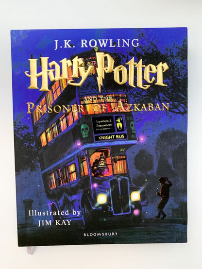 Harry Potter and the Prisoner of Azkaban Illustrated Edition(J.K. Rowling) Гарри Поттер и Узник Азкабана Илл. издание/Книги на английском языке