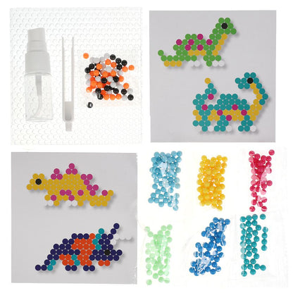 AQUABEADS300-MULART12 315239 Набор д/детского тв-ва аквамозаика 300 бусин, ДИНОЗАВРЫ МУЛЬТИ АРТ в