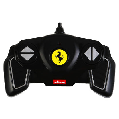 Machine pour Ferrari SF90 Stradale 1:24 en couleur. Rastar dans le cor.18шт