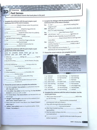 Solutions. Upper-intermediate. Student's Book. Third Edition