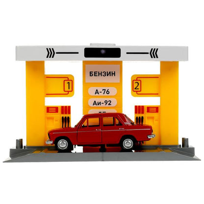 OILSTA-22PL2106-YE343262 Игрушка пластик свет-звук бензоколонка С МАШИНКОЙ 21 см кор. ВАЗ-2106 Техно