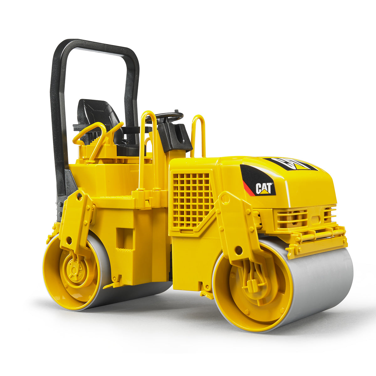 Bruder 02433 "Каток CAT" двухвальцовый (фикс. цена)