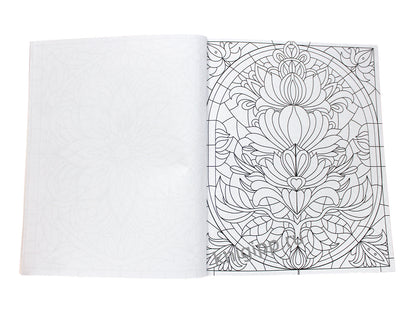 РАСКРАСКА ВИТРАЖИ. ЧАРУЮЩИЕ МАНДАЛЫ