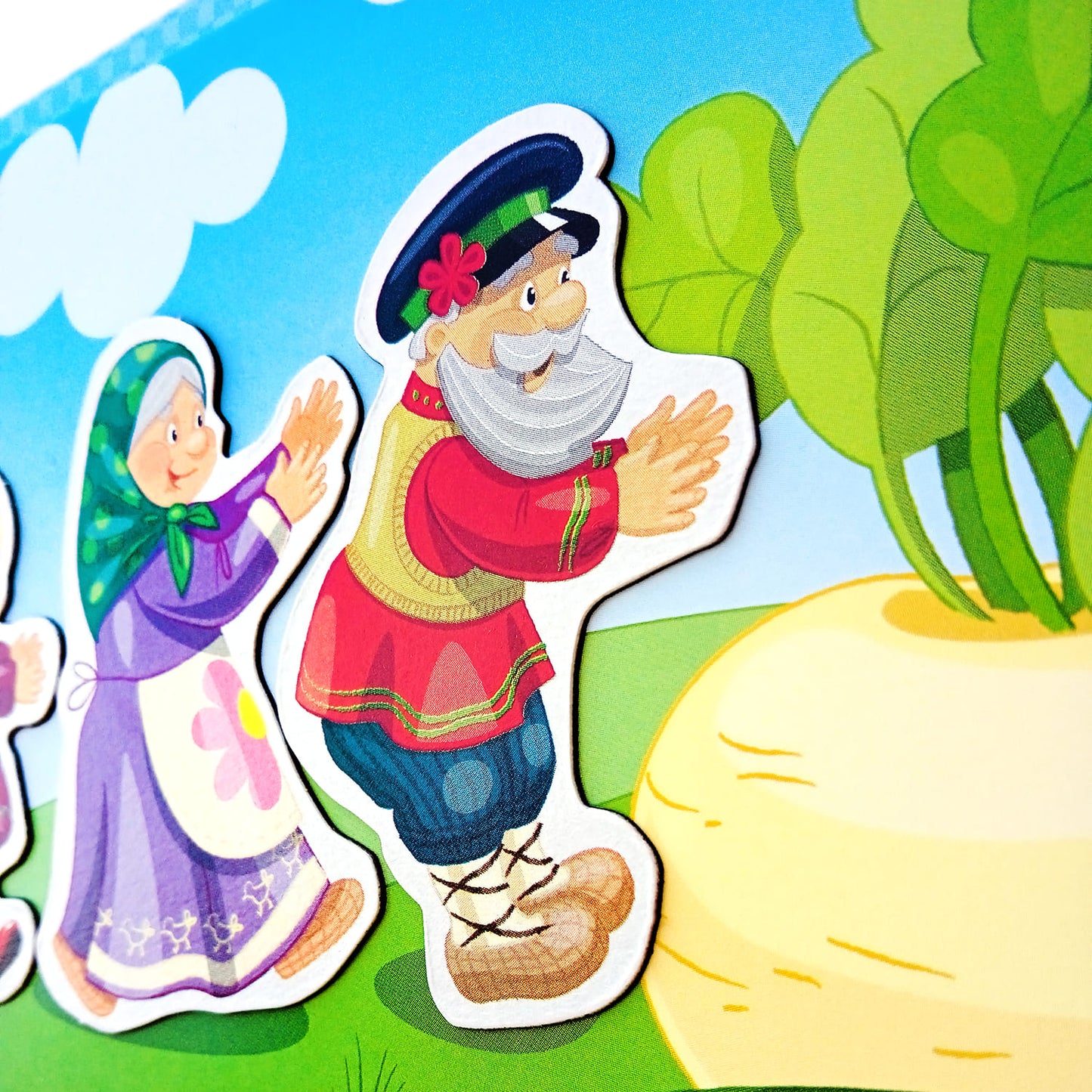 Игра магнитная "В гостях у сказки" Серия Магнитные истории (европодвес)