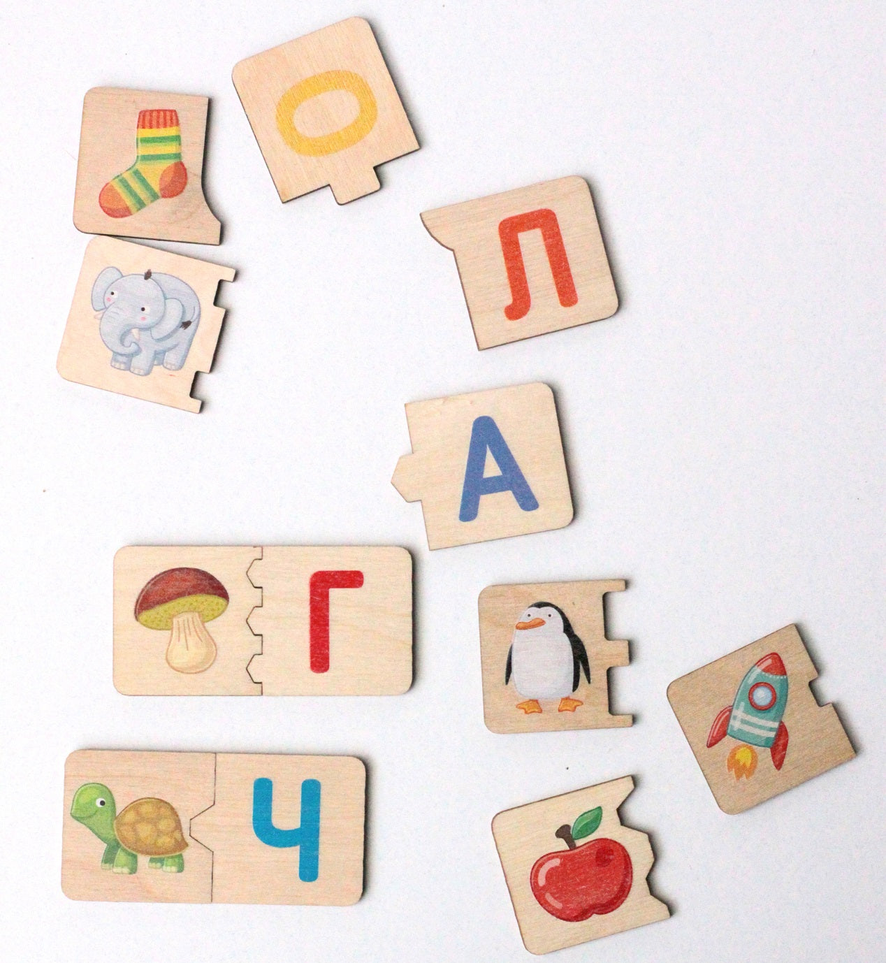 ПАЗЛ ДЕРЕВЯННЫЙ "АЗБУКА-ПАРОВОЗИК" dans le cor.14шт