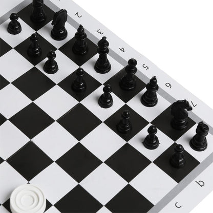 Vous devez jouer des chaises et des chaises 2 en 1 dans un paquet avec un petit format. Умные игры в кор.40шт