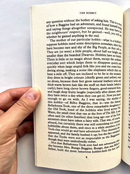 The Hobbit (Tolkien J.R.R.) Хоббит (Д.Р.Р Толкин) /Книги на английском языке