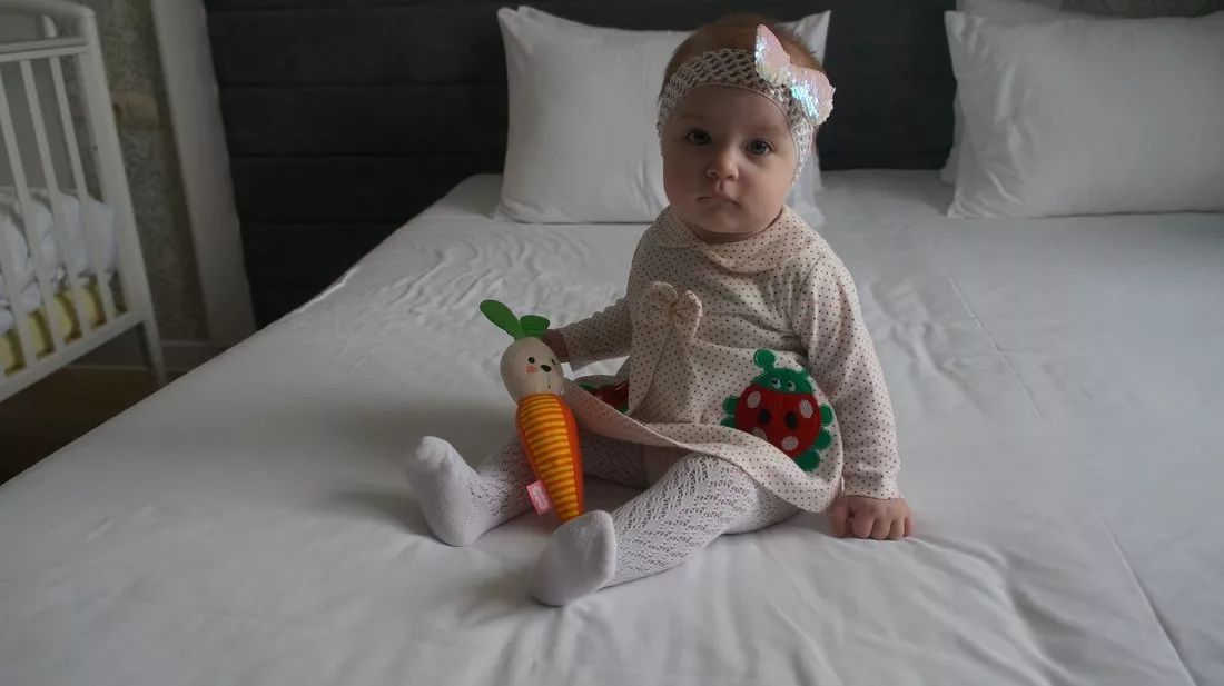 Мякиши арт.752 Игрушка-пищалка "Зайка Морковка"