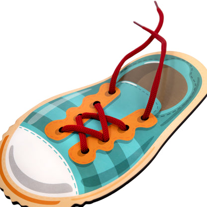 Шнуровка деревянная "Ботинки" Bébé Jouets Bois (европодвес)