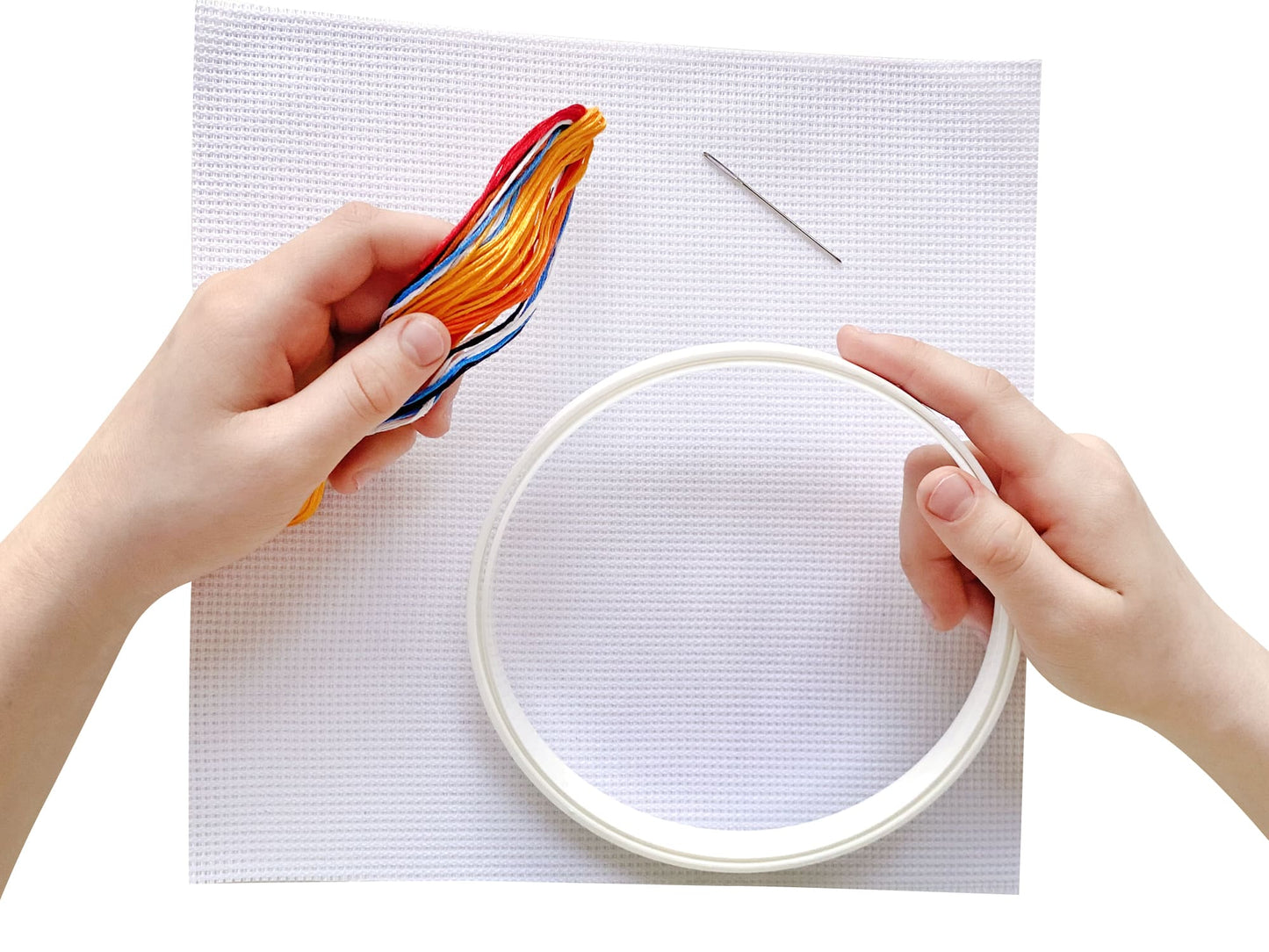 Набор для творчества. Вышивка "Котенок" (с рамкой и пяльцами)