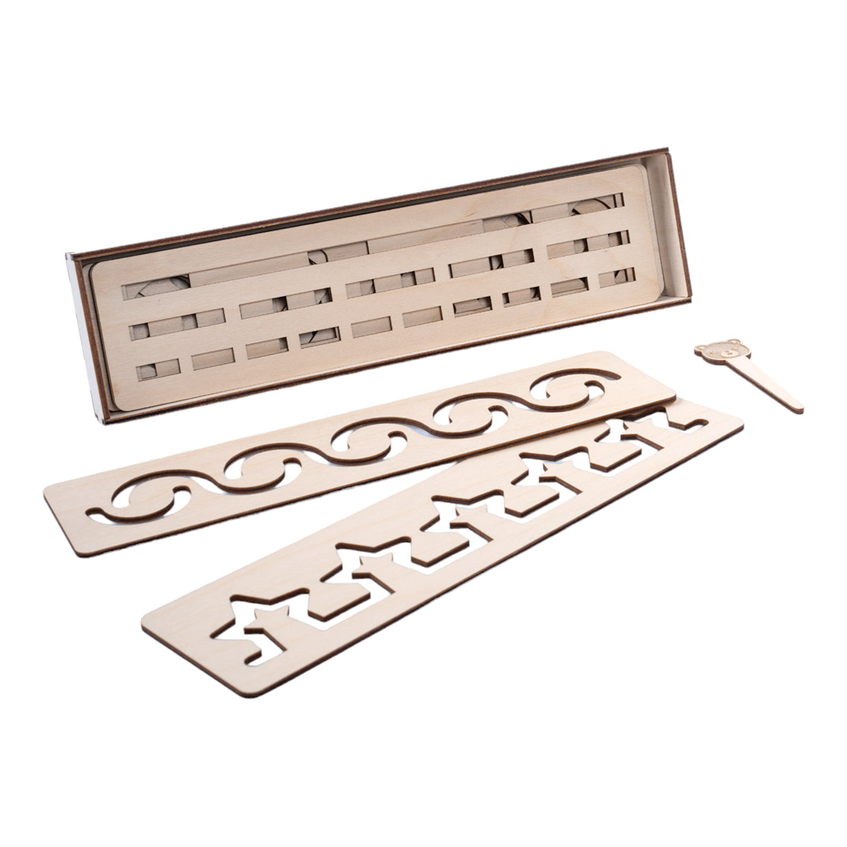 Игра развивающая деревянная "Магические линейки" (трафареты)