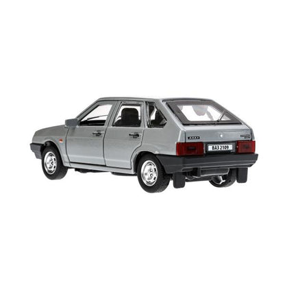 Machine en métal vaz-2109 "СПУТНИК" 12 cm, double, bagage, инер, серебряный, кор. Parc technologique dans le cor.2*36шт