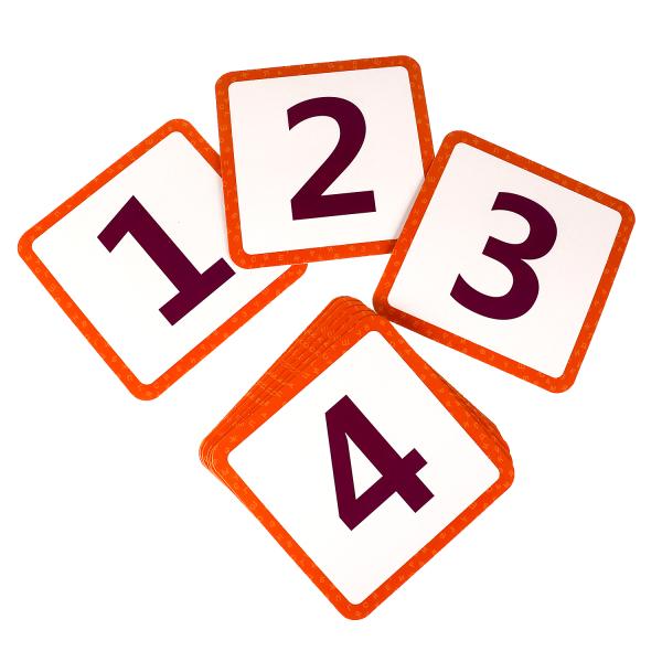 АЗБУКА И СЧЁТ. М.Жукова. QI чемоданчик. 35 cartes dans une voiture. Умные игры в кор.40шт