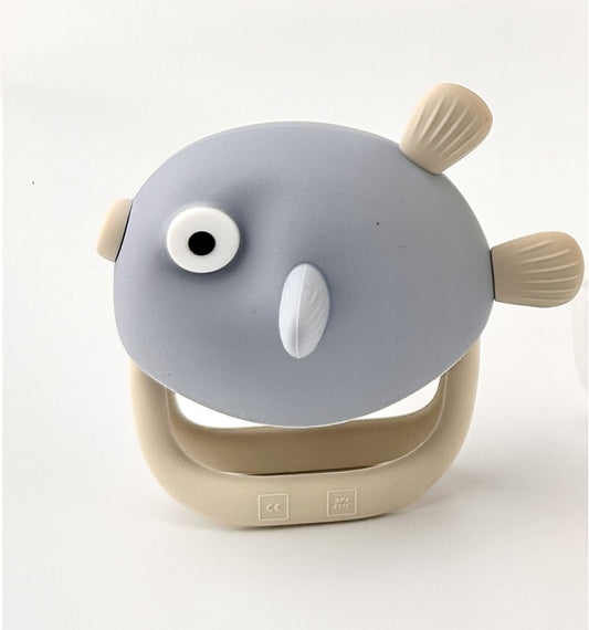 Angel dreams. SKT2010 Прорезыватель силиконовый "Рыбка" (голубой)