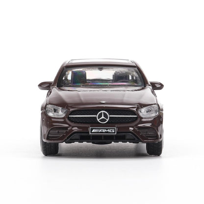 Машина металл MERCEDES-BENZ classe e amg 12см, дв,баг,ин,бордовый, кор. Parc technologique dans le cor.2*36шт