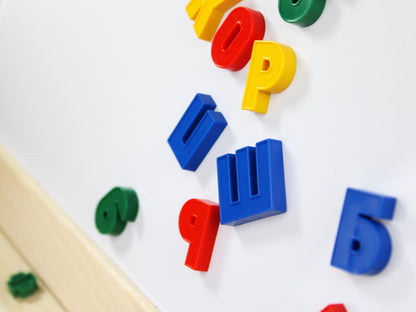 Доска комбинированная №6 (мел, маркер, набор букв рус.алфавита, цифр, знаков, вкладыши, магнитная шестигранная мозаика) новая упаковка (Россия)