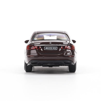 Машина металл MERCEDES-BENZ classe e amg 12см, дв,баг,ин,бордовый, кор. Parc technologique dans le cor.2*36шт