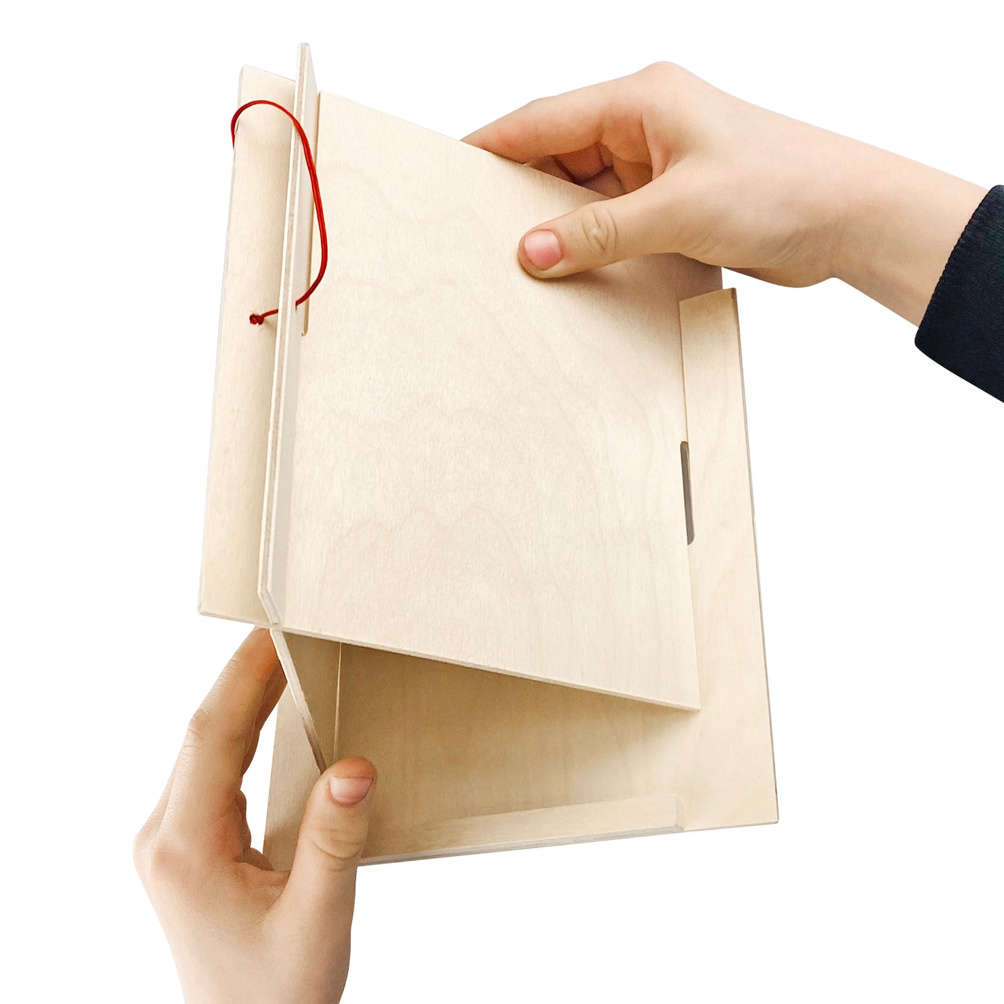 Кормушка для птиц деревянная (весенний рисунок)