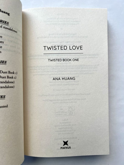 Twisted Love (Ana Huang) Запутанная любовь (Ана Хуан) / Книги на английском языке