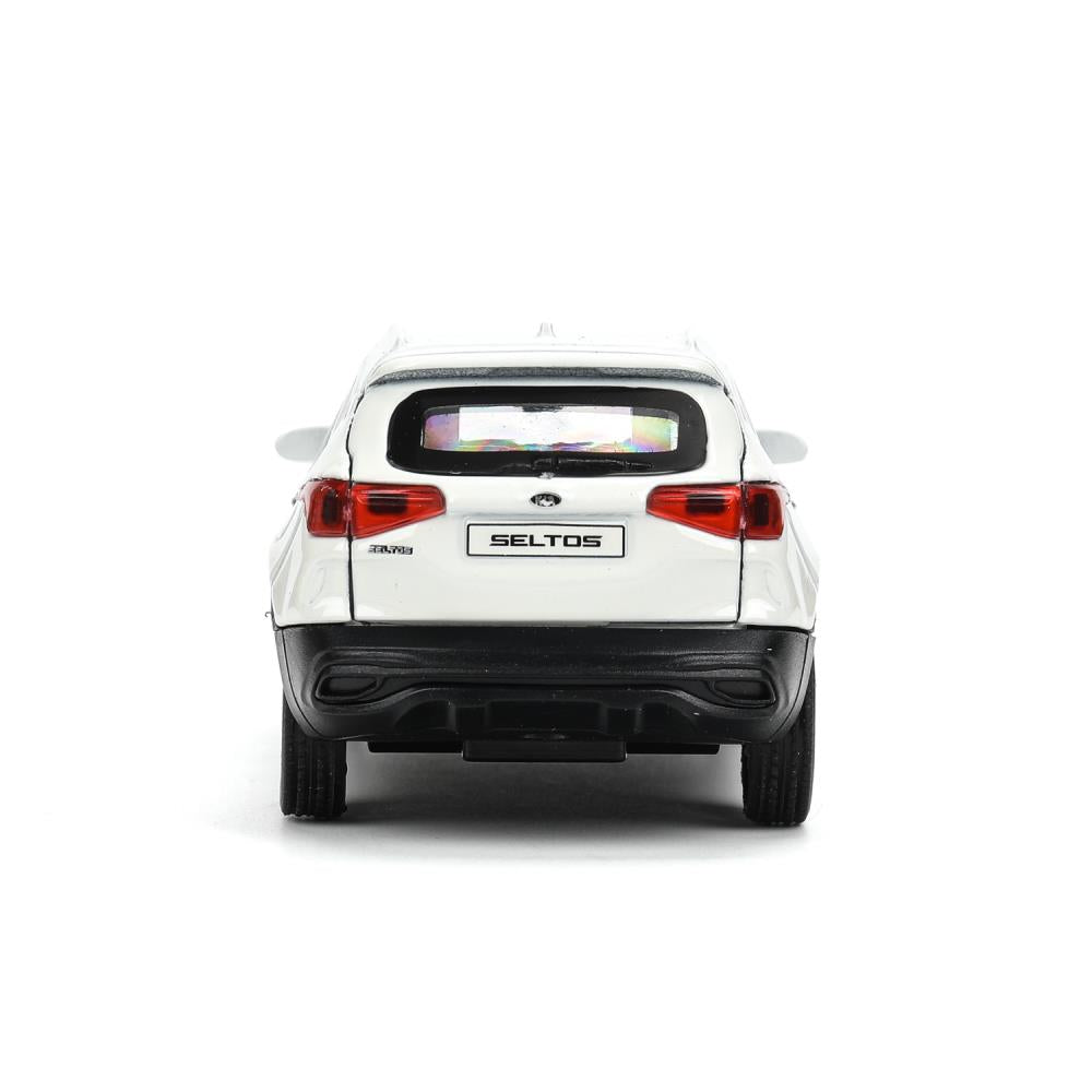 SELTOS-12-WH Машина металл KIA seltos длина 12 см, двери, багаж., инерц, белый, кор. Технопарк в кор