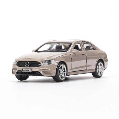 Машина металл MERCEDES-BENZ classe e amg 12см, дв,баг,ин,золотистый, кор. Parc technologique dans le cor.2*36шт