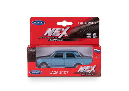 Welly. Машинка 1:38 "LADA 2107" пруж. мех., белый арт.43644W-W