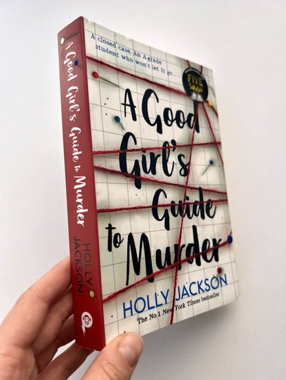 A Good Girl's Guide To Murder ( Хороших девочек не убивают)
