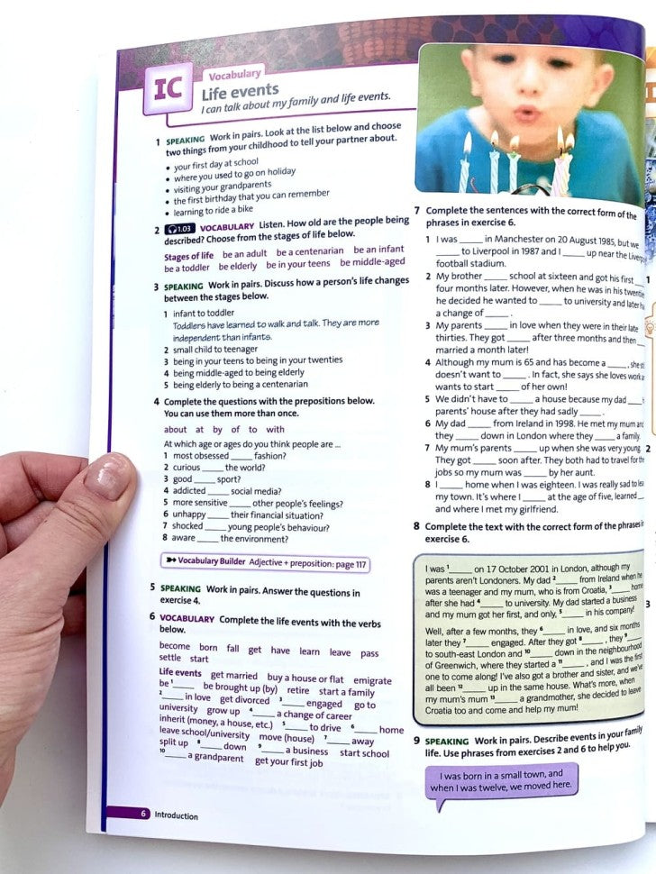 Solutions. Upper-intermediate. Student's Book. Third Edition