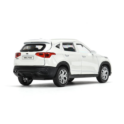 SELTOS-12-WH Машина металл KIA seltos длина 12 см, двери, багаж., инерц, белый, кор. Технопарк в кор
