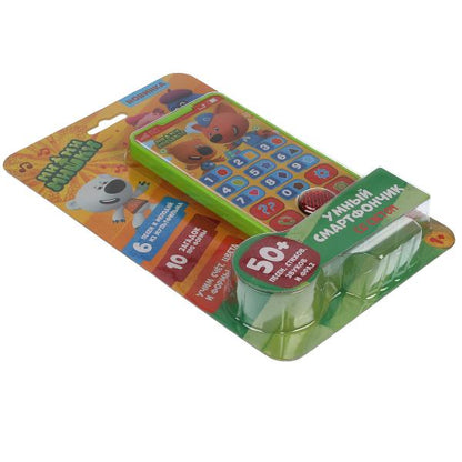 Un smartphone avec un petit téléphone portable de 50 pièces, des bâtons, des pièces, des frais. Умка в кор.120шт