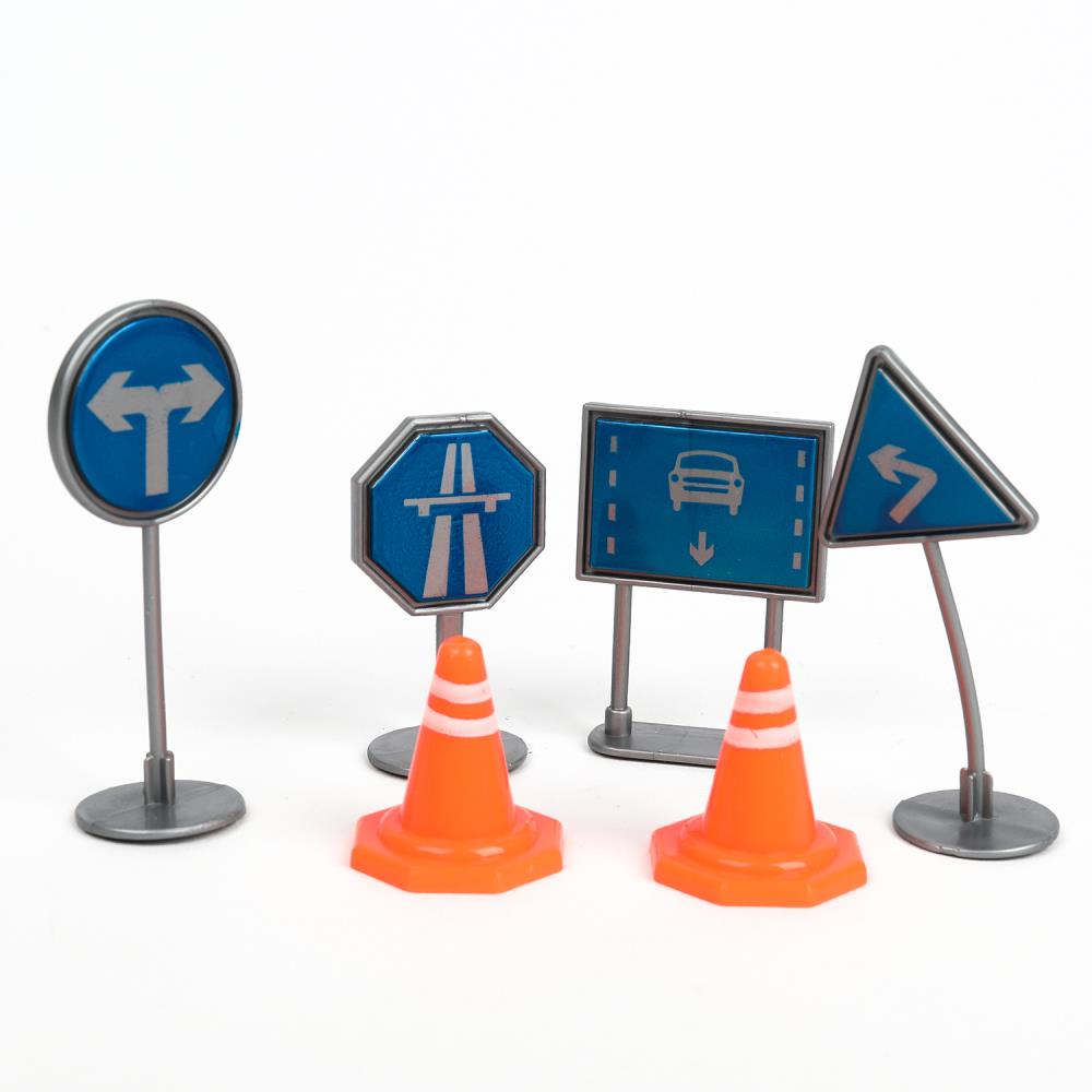 Модель пластиковый свет СВЕТОФОР С ДОРОЖНЫМИ ЗНАКАМИ, блистер Технопарк в кор.2*96шт